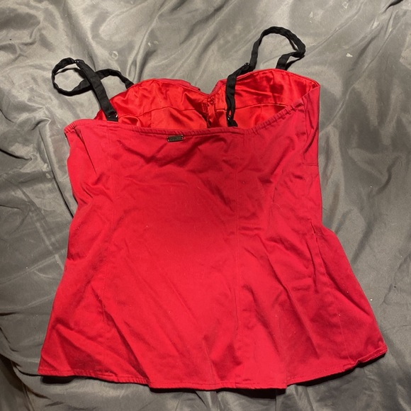 Guess top - Picture 2 of 2